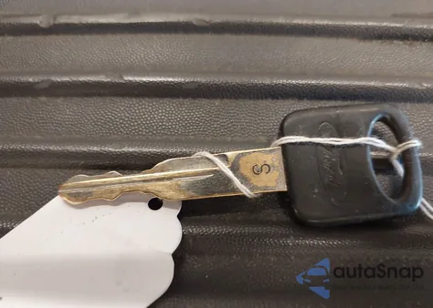 1999 Ford F-250 Lariat/Xl/Xlt из США, поврежденный, VIN 1FTNX21F8XEA51968